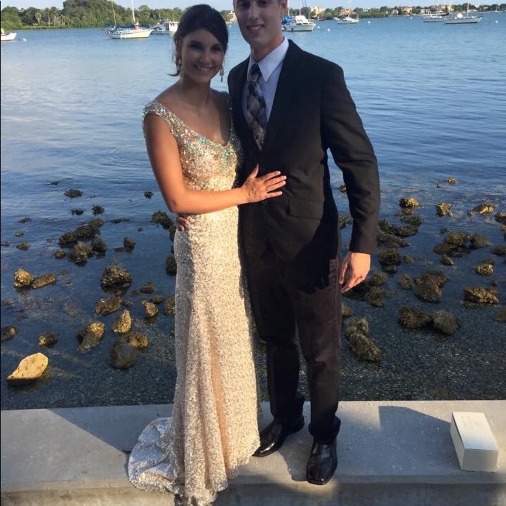 NINA CANACCI GOWN
